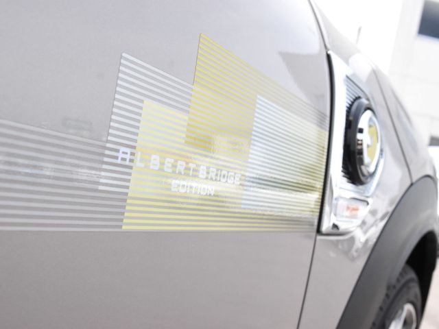 Bmw MINI 2023-02 6046-6