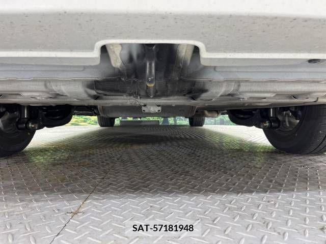 Honda e 2023-01 380080-19