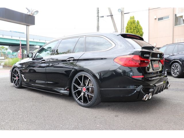 Bmw 5 SERIES 2018-05 8411-6
