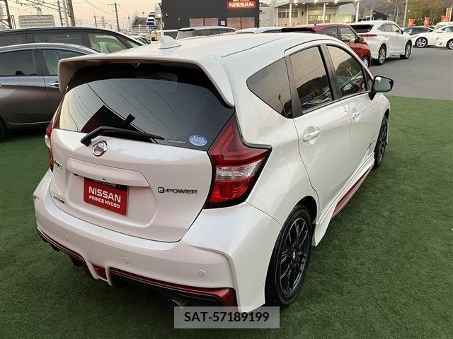 Nissan NOTE 2018-10 206572-24