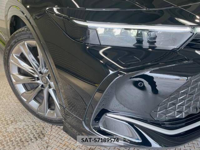 Toyota CROWN 2023-10 333391-12