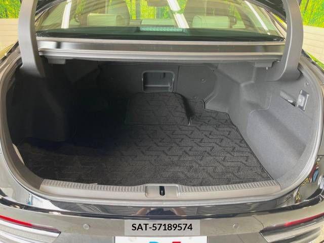 Toyota CROWN 2023-10 333391-10