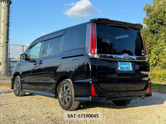 Toyota NOAH 2019-06 224189-2