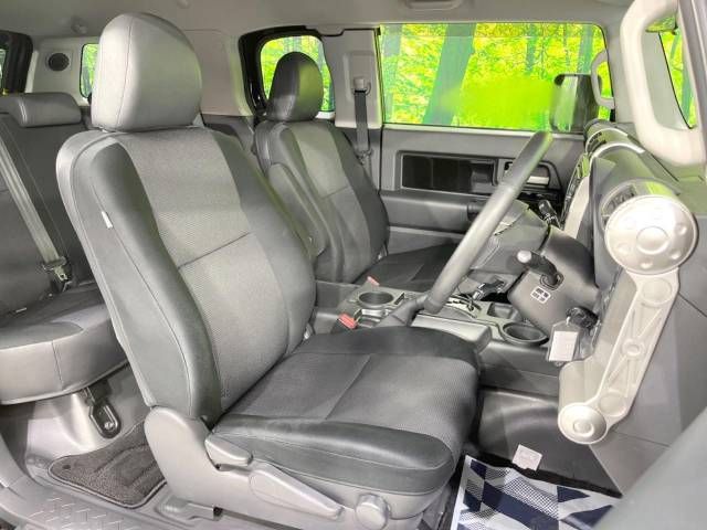 Toyota FJ CRUISER 2013-03 20421-8
