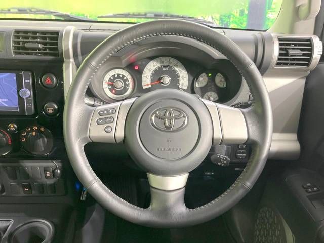 Toyota FJ CRUISER 2013-03 20421-11