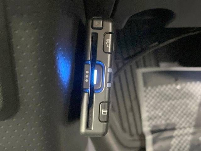 Toyota FJ CRUISER 2013-03 20421-6
