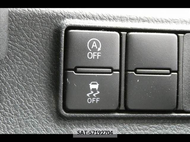 Toyota SIENTA 2017-04 314656-6