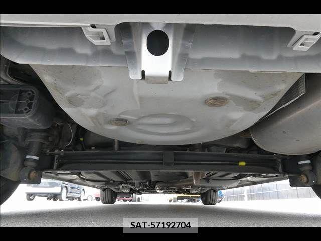 Toyota SIENTA 2017-04 314656-13