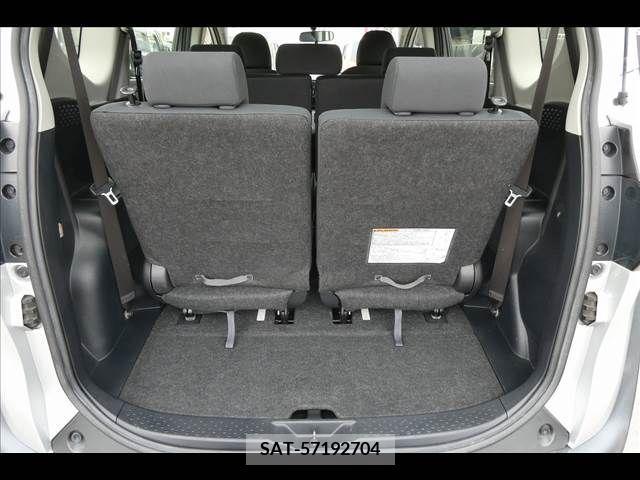Toyota SIENTA 2017-04 314656-11