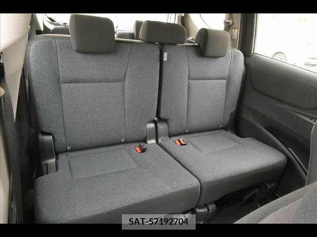 Toyota SIENTA 2017-04 314656-10