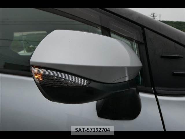 Toyota SIENTA 2017-04 314656-18