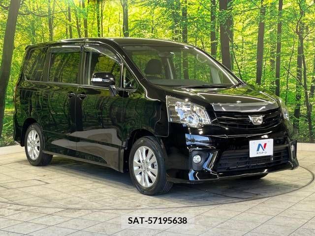Toyota NOAH 2013-10 321362-17