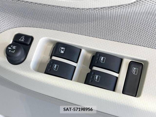 Subaru STELLA 2018-05 309333-6
