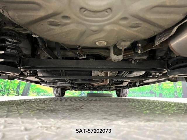 Toyota PRIUS ALPHA 2014-02 322167-19