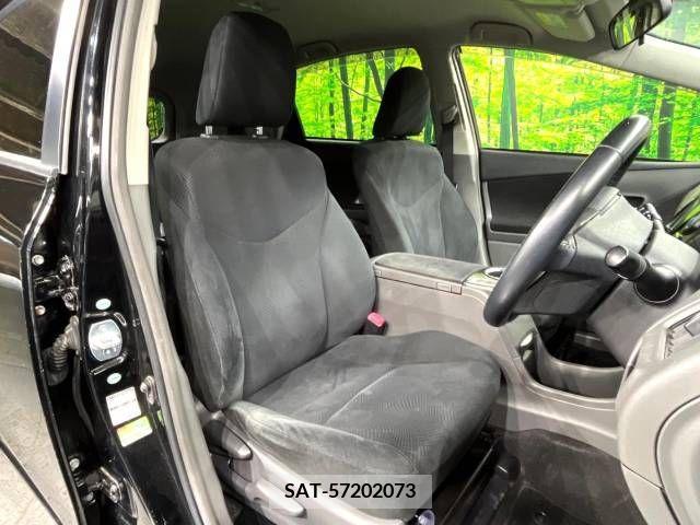 Toyota PRIUS ALPHA 2014-02 322167-8