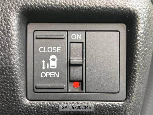 Honda N BOX CUSTOM 2018-10 279173-3