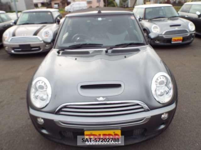 Bmw MINI 2006-02 249804-1