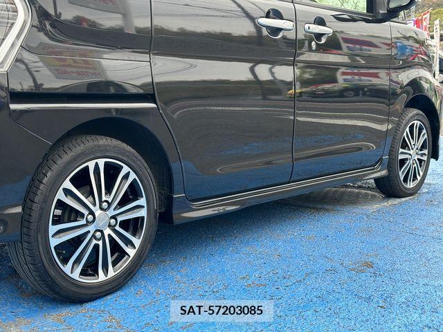 Daihatsu TANTO CUSTOM 2018-10 246757-7
