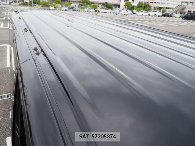 Nissan NV350 Caravan 2015-09 378504-26