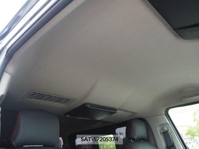 Nissan NV350 Caravan 2015-09 378504-22