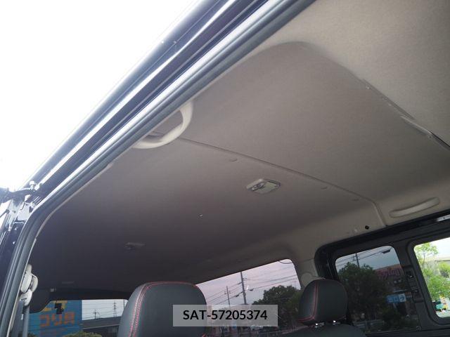 Nissan NV350 Caravan 2015-09 378504-23