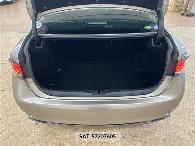 Lexus GS 2018-02 275325-21