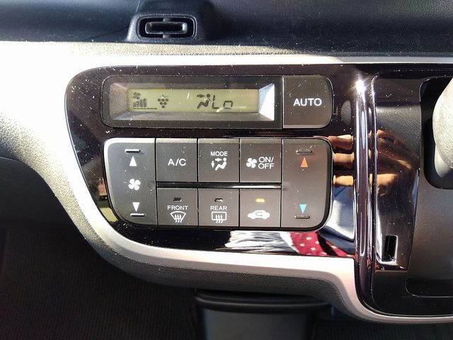 Honda N BOX 2016-06 17644-7