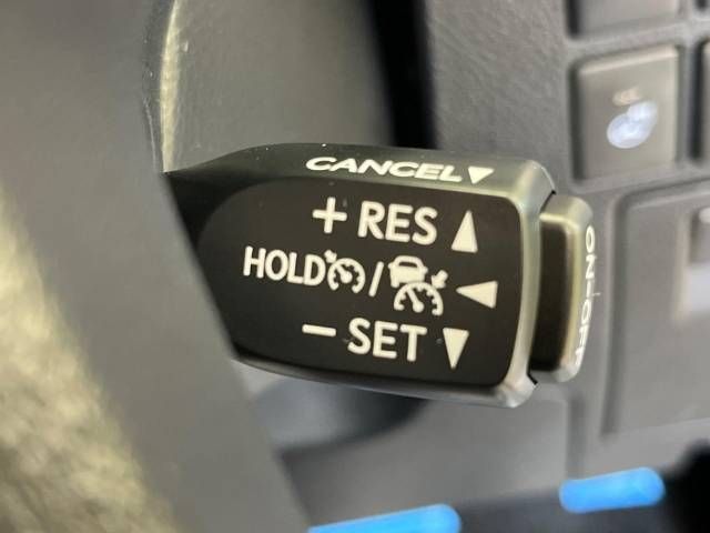 Toyota ALPHARD 2022-09 12407-7
