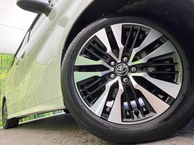 Toyota ALPHARD 2022-09 12407-14