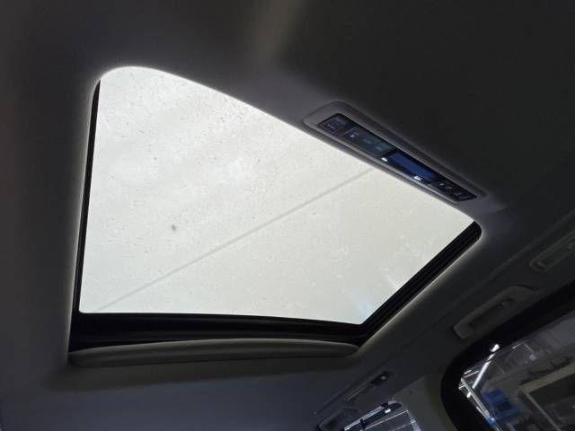 Toyota ALPHARD 2022-09 12407-2