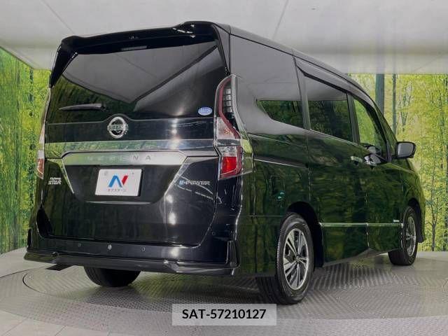Nissan SERENA 2021-12 393886-18