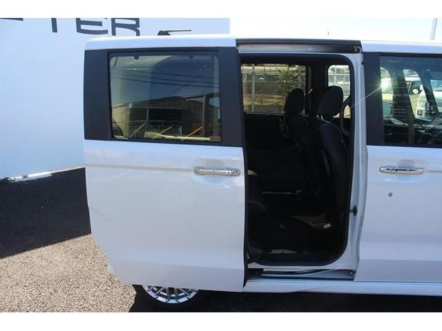 Honda N BOX 2021-01 9859-7