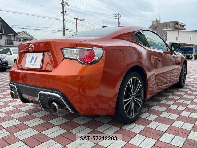 Toyota 86 2012-04 321103-17