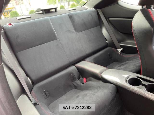Toyota 86 2012-04 321103-9