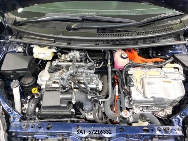 Toyota AQUA 2019-07 378416-18