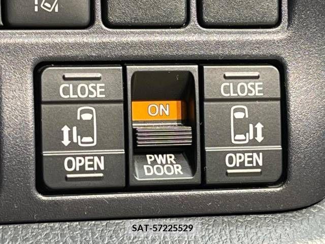 Toyota VOXY 2016-12 211498-6