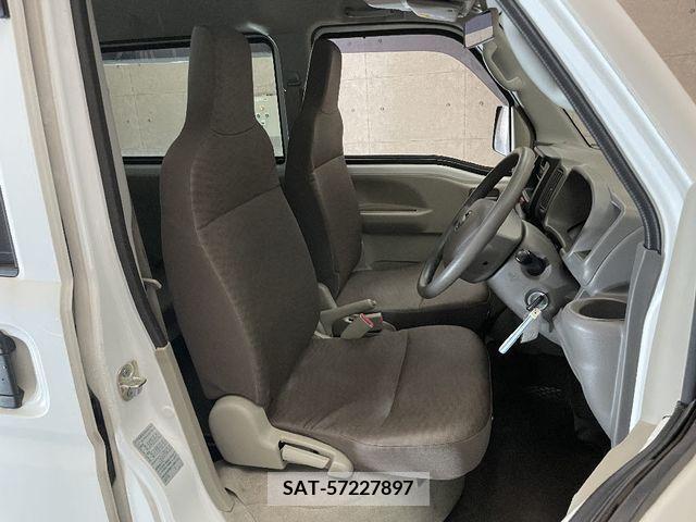 Nissan CLIPPER 2020-03 302193-9
