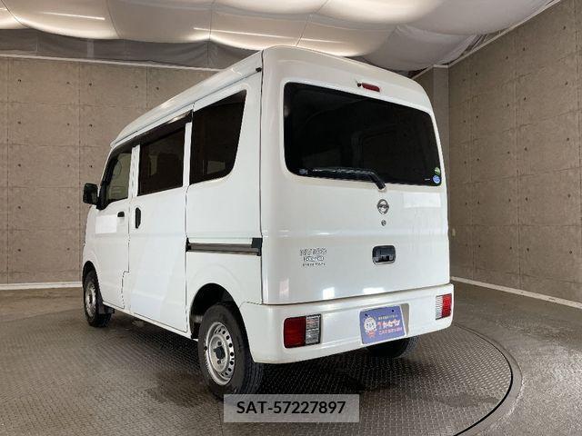 Nissan CLIPPER 2020-03 302193-2