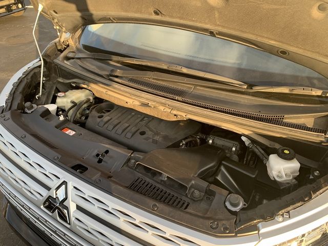 Mitsubishi DELICA D5 2021-01 195120-27