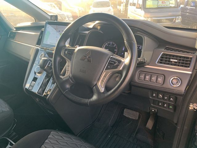 Mitsubishi DELICA D5 2021-01 195120-6