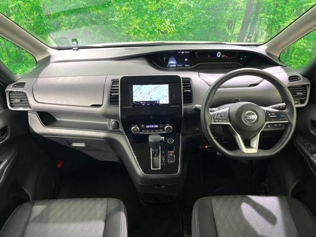 Nissan SERENA 2021-11 183704-1
