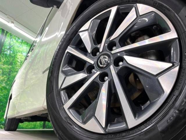 Nissan SERENA 2021-11 183704-12
