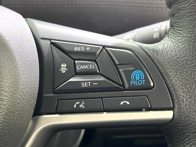 Nissan SERENA 2021-11 183704-3