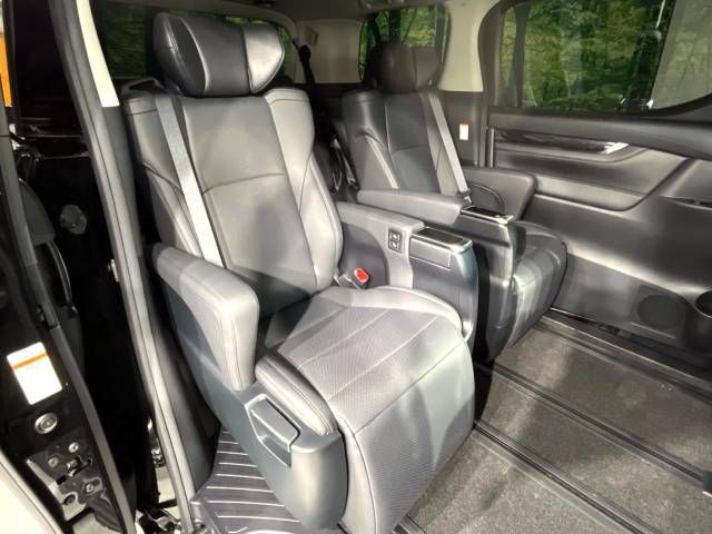 Toyota ALPHARD 2020-05 21538-8