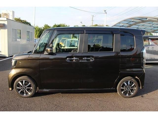 Honda N BOX CUSTOM 2017-11 9860-8