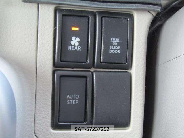 Suzuki EVERY WAGON 2021-02 269031-15