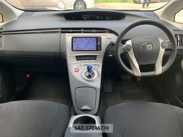 Toyota PRIUS 2012-08 327444-8