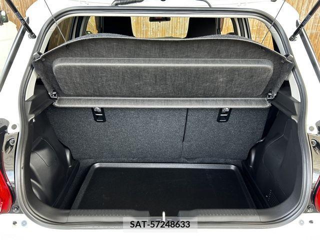 Suzuki SWIFT 2022-12 235304-13