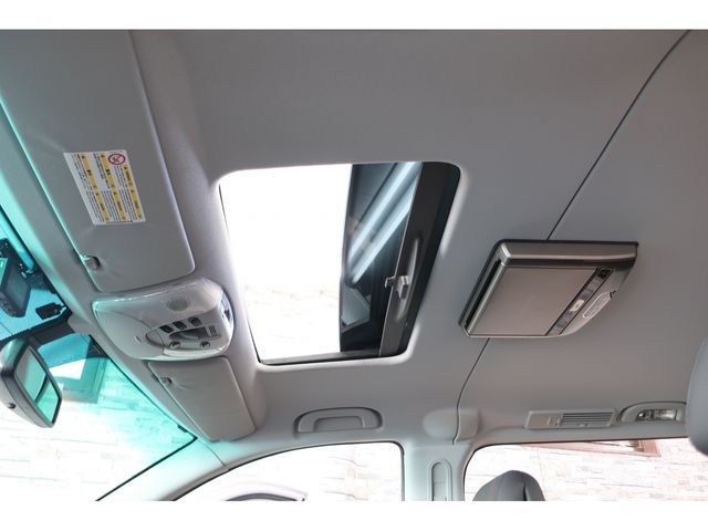 Mercedes Benz V-CLASS 2013-09 28649-10