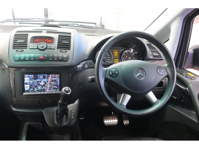 Mercedes Benz V-CLASS 2013-09 28649-12